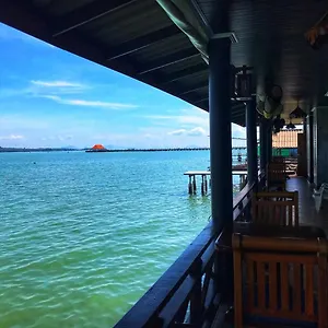 Mangrove House Lanta Old Town ** Koh Lanta